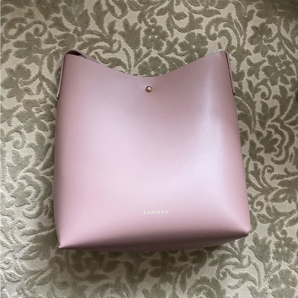 SAMARA Medium Shoulder Bag